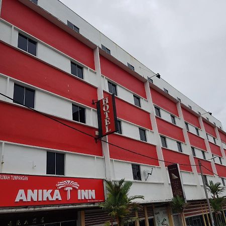 Anika Inn - Keluang Ngoại thất bức ảnh